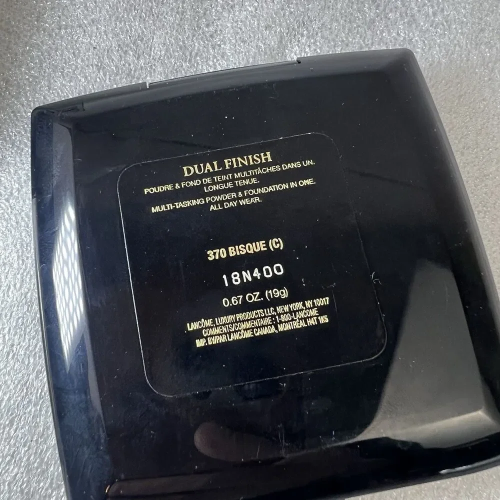 Lancome Dual Finish Multi-Tasking Powder & Foundation In One 370 BISQUE ( C )